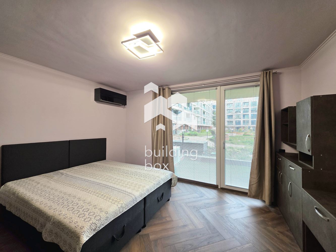 Просторен, качествено завършен двустаен апартамент с паркомясто в к-с Далия Резидънс - 0