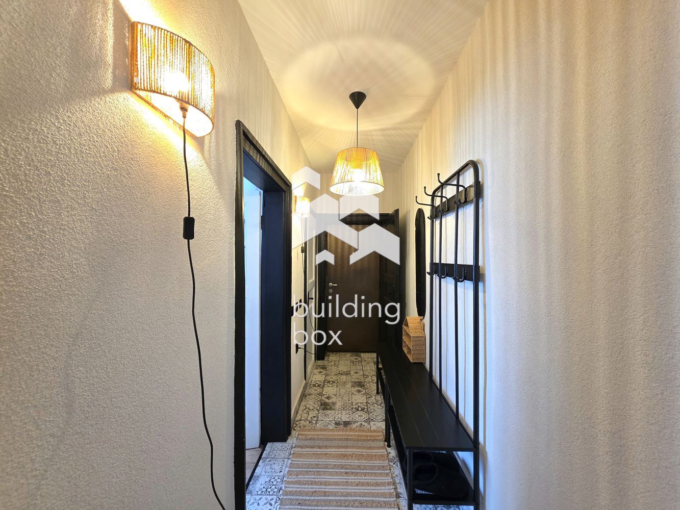 Гарсониера - ж.к. Лев Толстой - 0