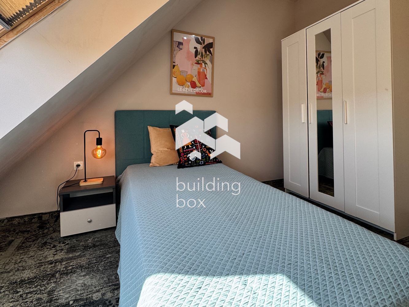 Многостаен апартамент в затворен комплекс в кв. Кръстова вада - 0