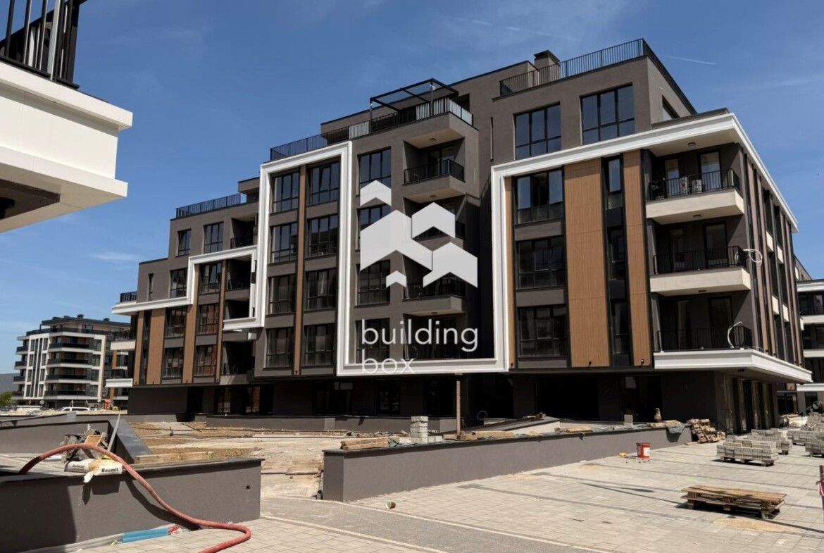 Тристаен апартамент - 0