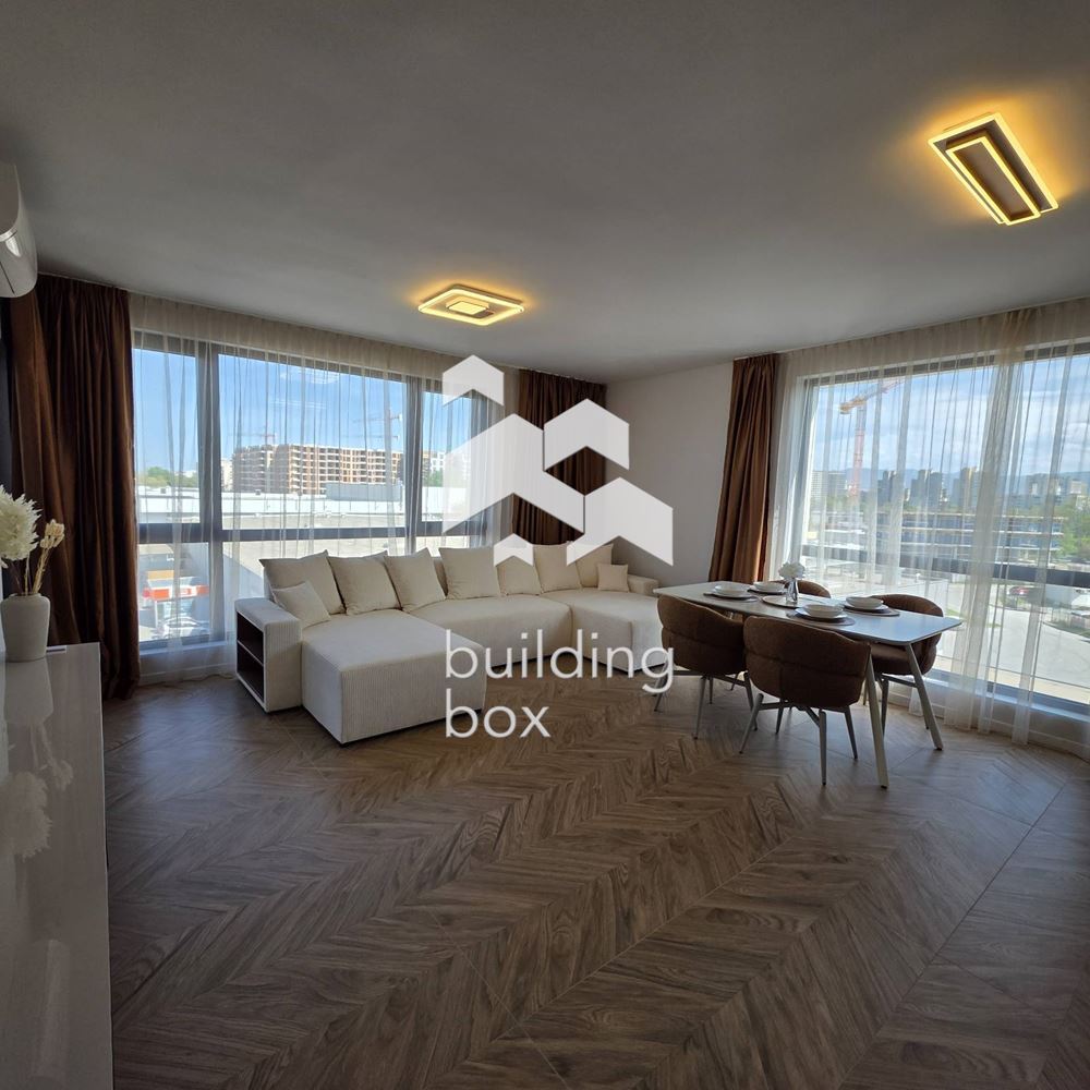 Тристаен апартамент в кв.Тракия. - 0