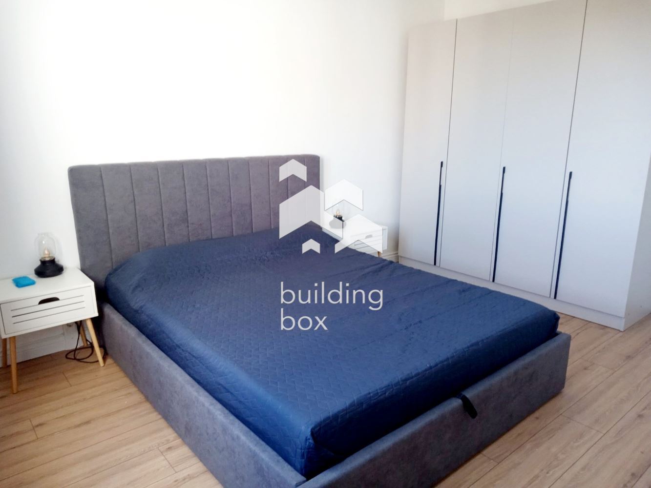 Просторен и светъл тристаен апартамент в кв. Модерно предградие - 0