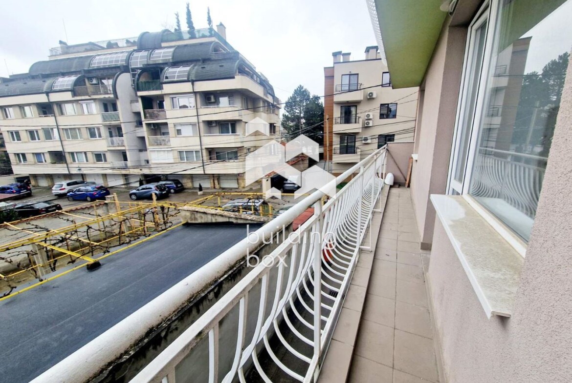 Тристаен апартамент в кв. Витоша - 0