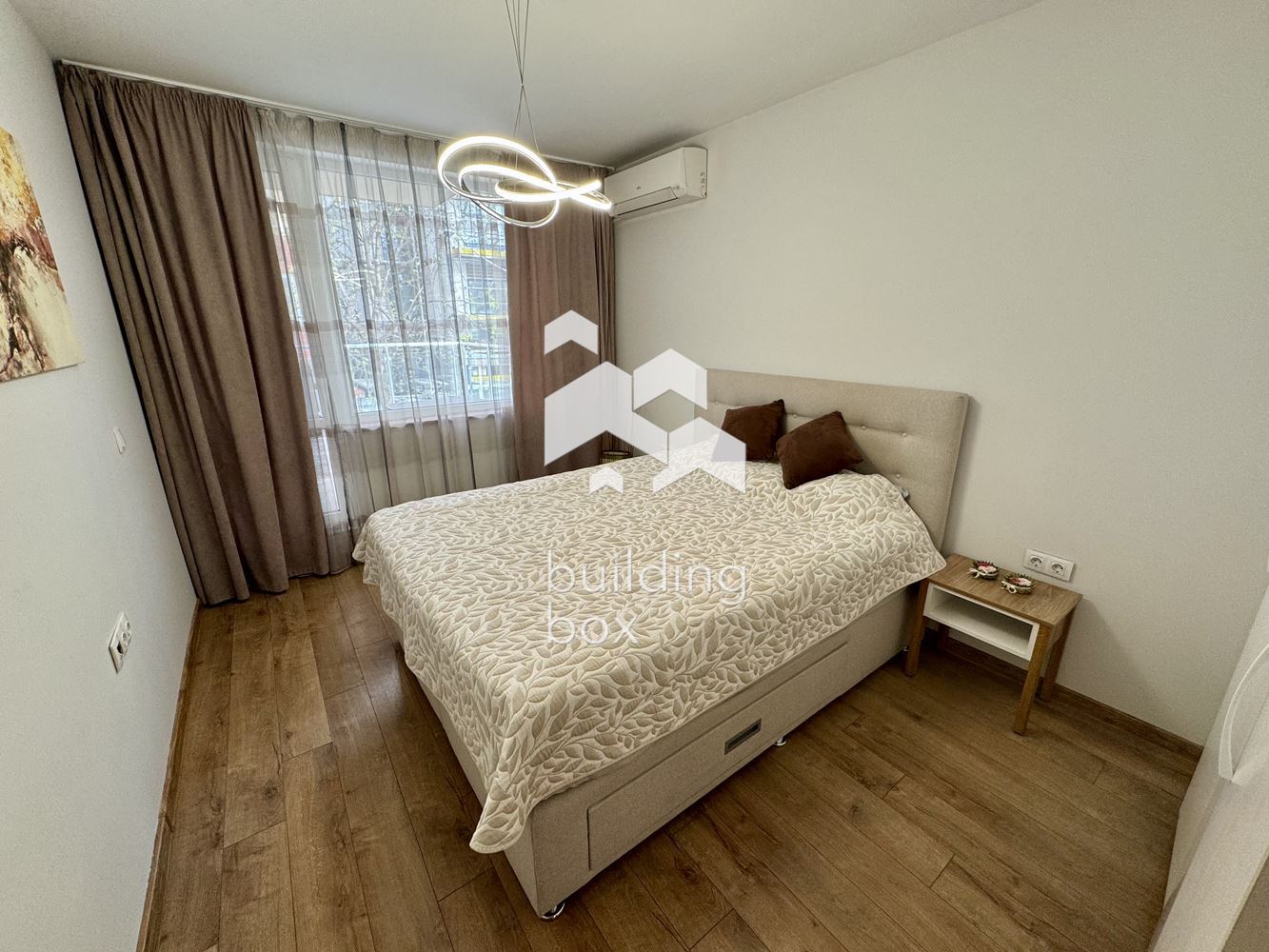 Луксозен двустаен в Центъра - 0