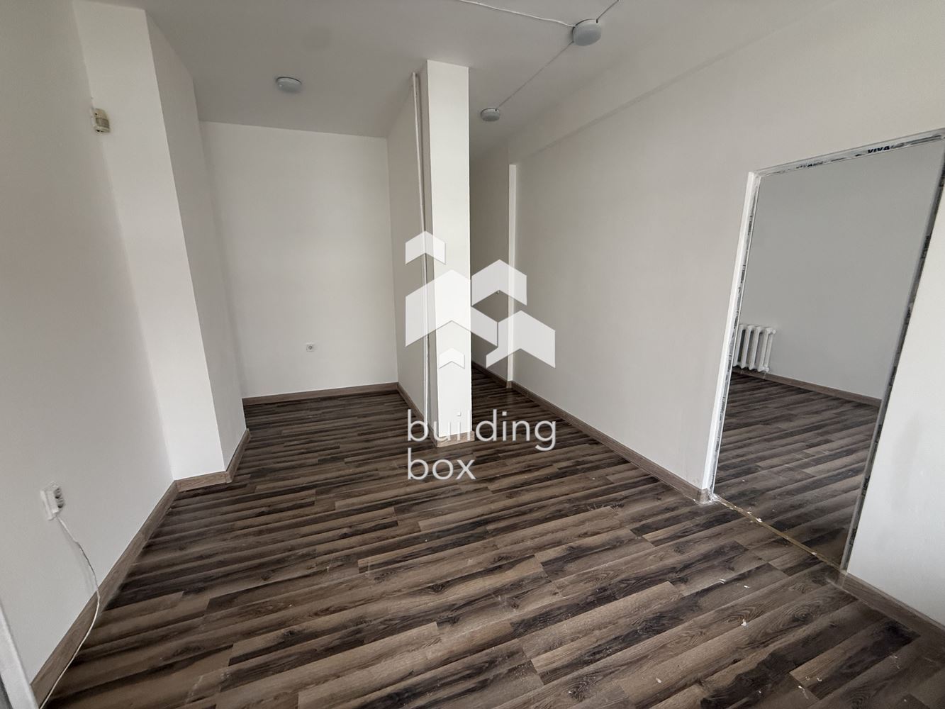 Магазин в Банишора