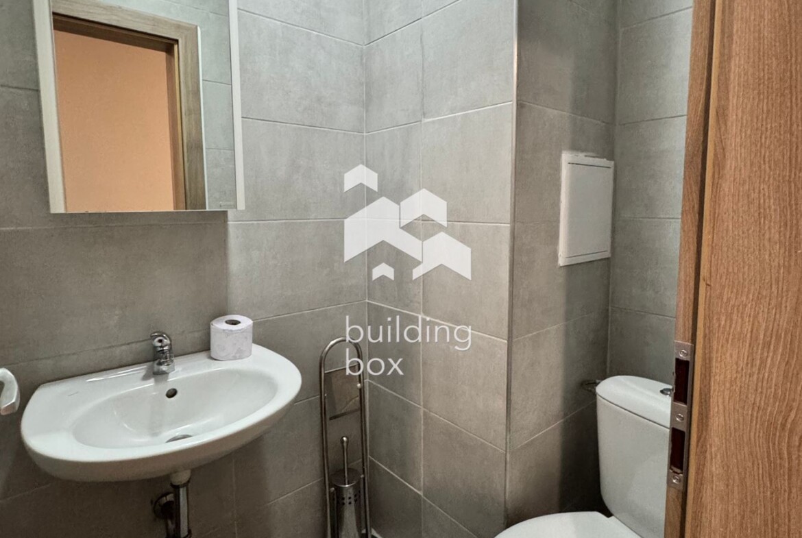 Многостаен апартамент в затворен комплекс в кв. Кръстова вада - 0