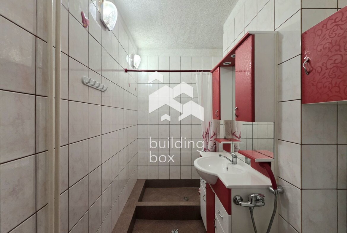 Двустаен апартамент до метростанция „Акад. Александър Теодоров-Балан“ - 0