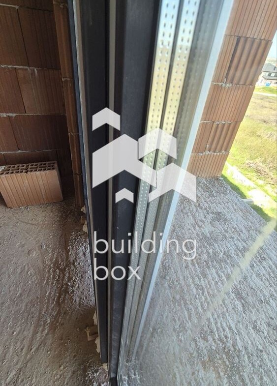 Къща с три спални с Акт 14 - 0