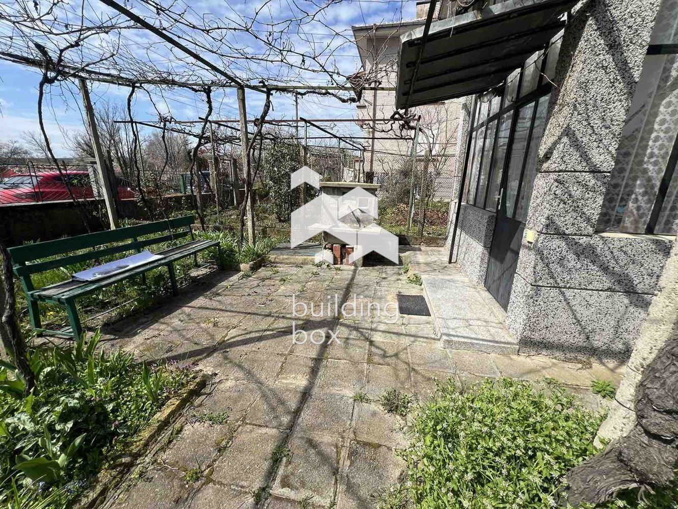 Етаж от къща в гр. Хисаря - 0