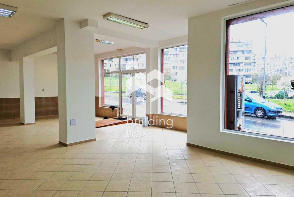 Голям функционален офис в кв.Владислав Варненчик - 0