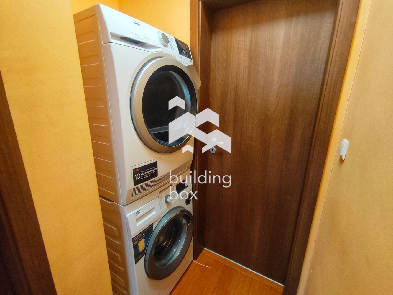 Уютен двустаен апартамент до Бизнес парк - 0