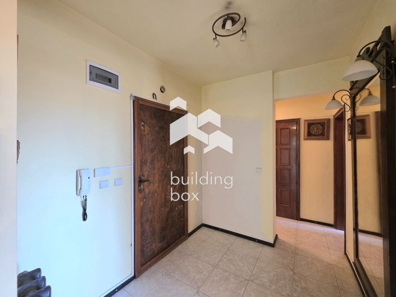 Четиристаен апартамент - кв. Витоша - 0