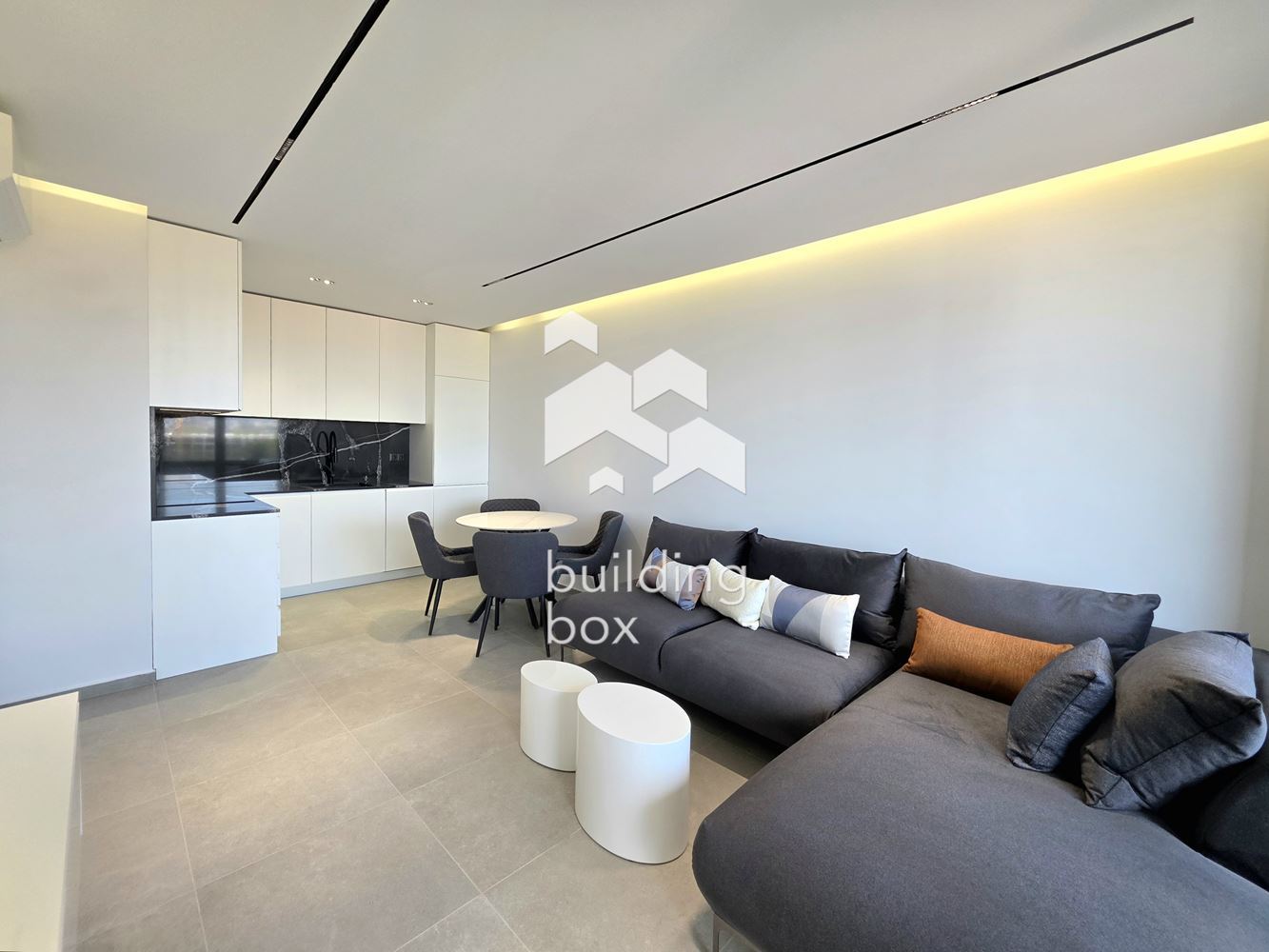 Стилен двустаен апартамент в Кръстова Вада