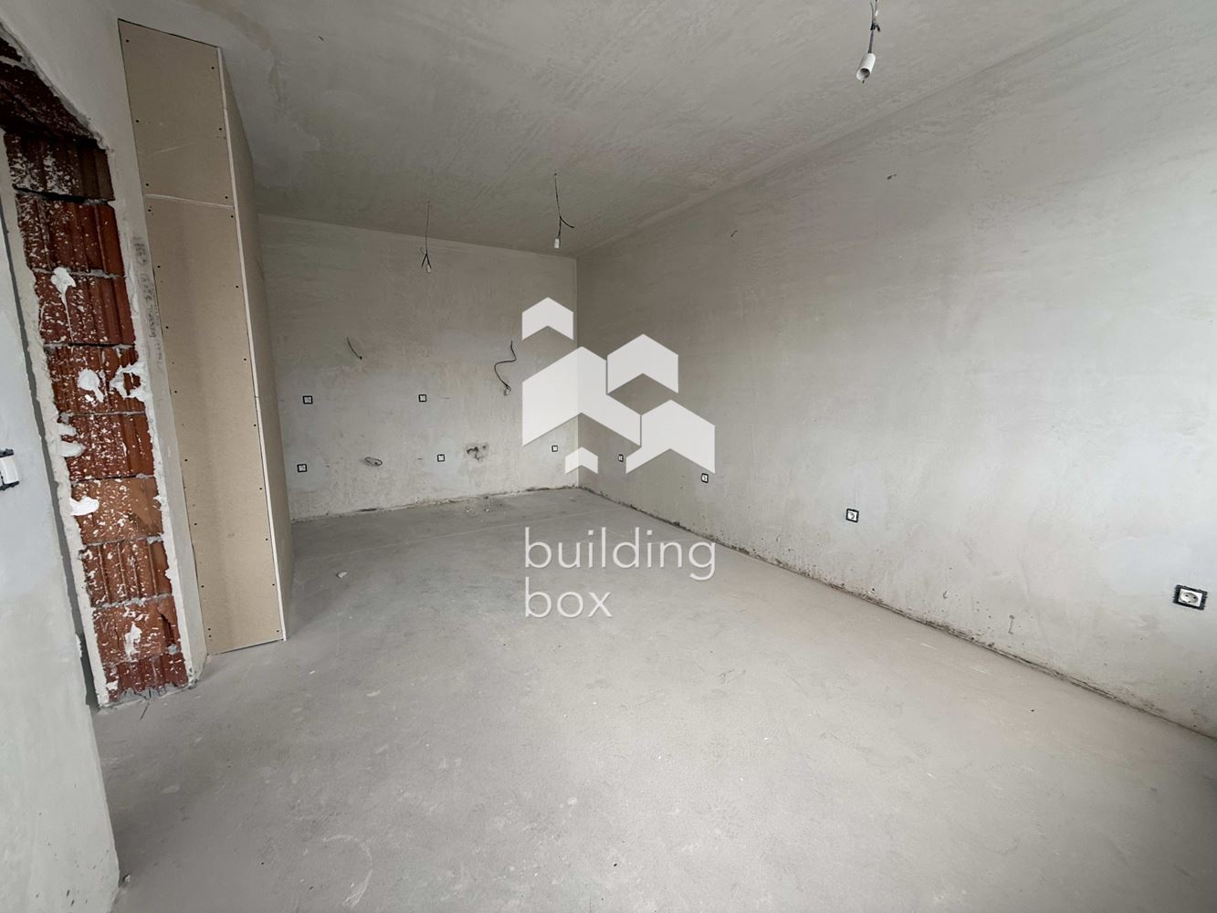 Двустаен апартамент - кв. Малинова долина - 0