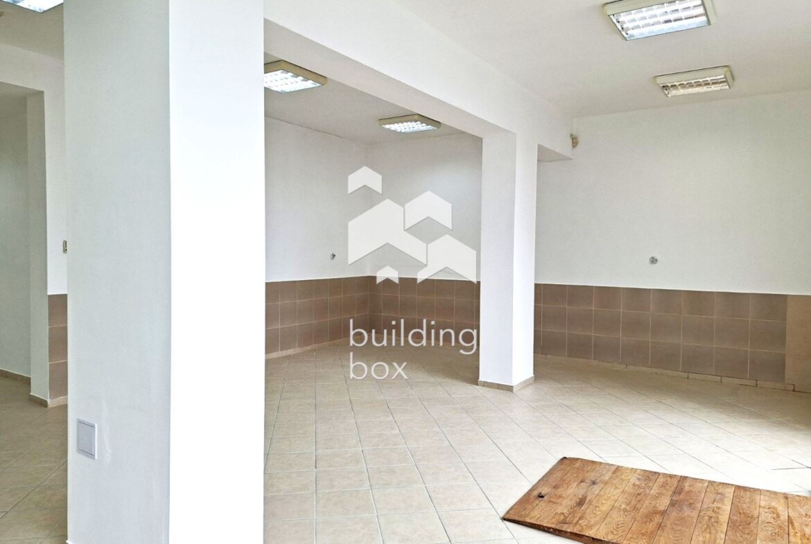 Голям функционален офис в кв.Владислав Варненчик - 0