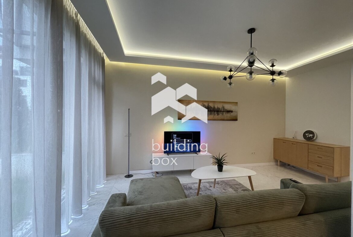 Просторен мезонет в затворен комплекс в Кръстова вада - 0