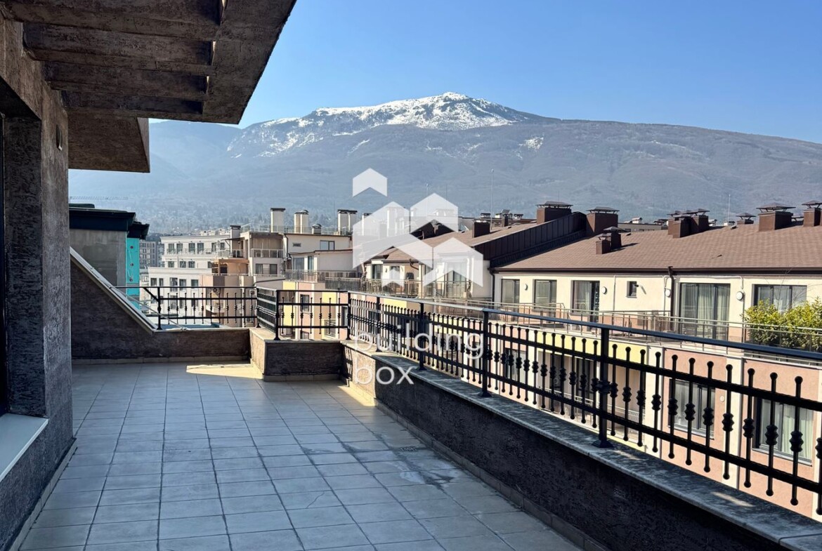 Многостаен апартамент в затворен комплекс в кв. Кръстова вада - 0