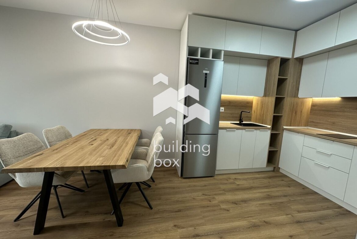 Дизайнерски двустаен апартамент в Ирис парк - 0