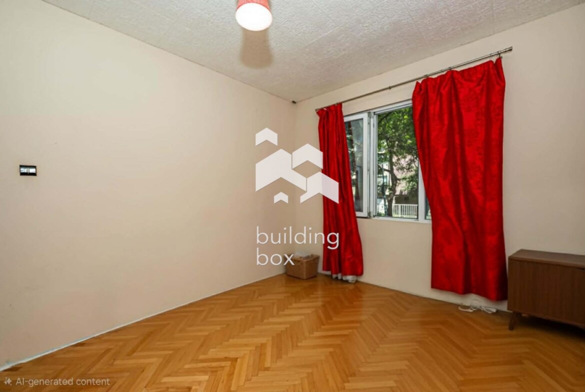 Двустаен апартамент - кв. Кючук Париж - 0