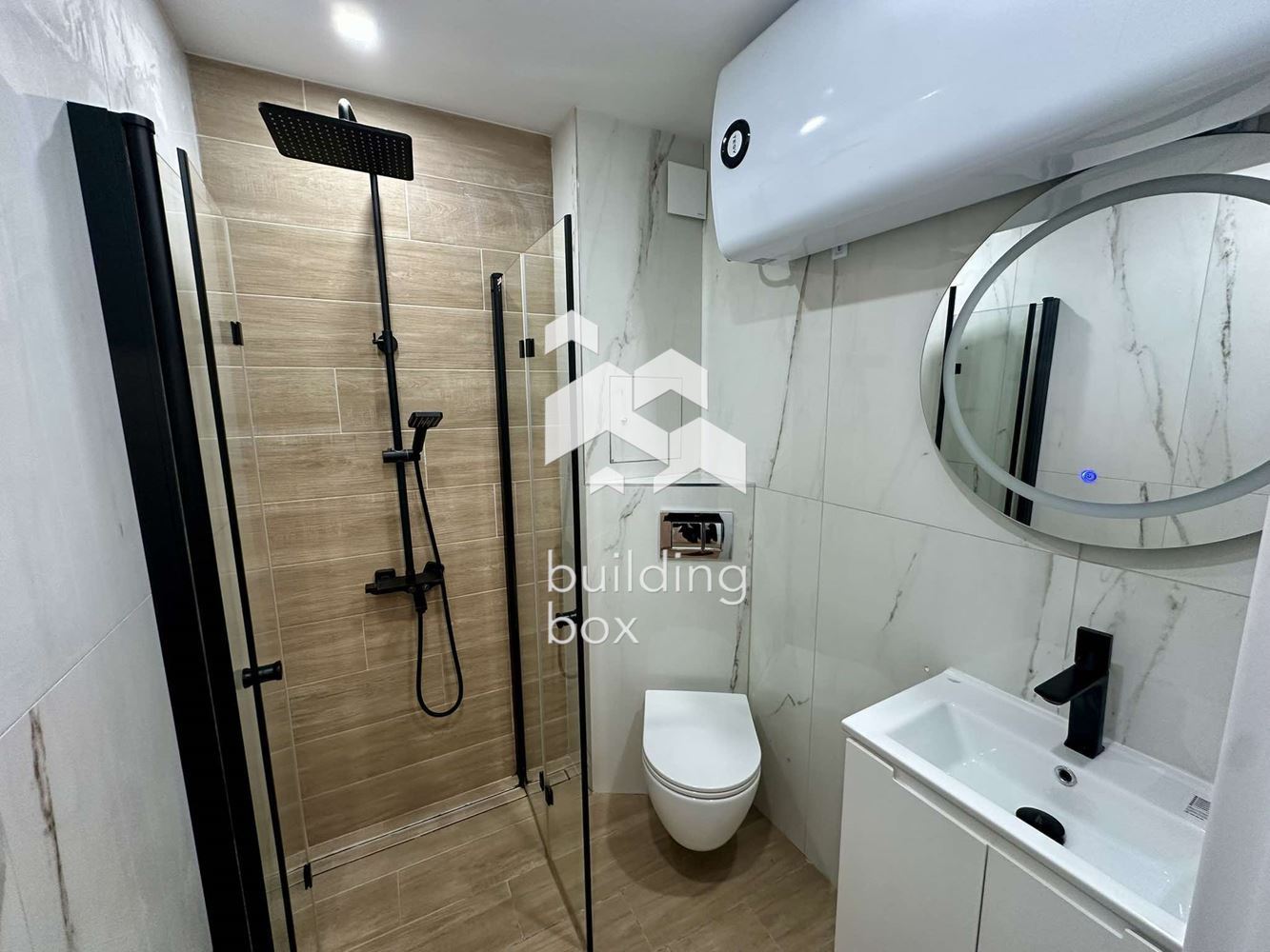 Модерно завършен двустаен апартамент в Центъра - 0