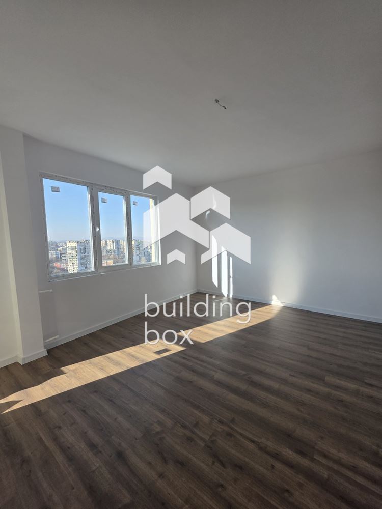 Апартамент с 200€/м2 под средната цена в района! Панорамна гледка! - 0