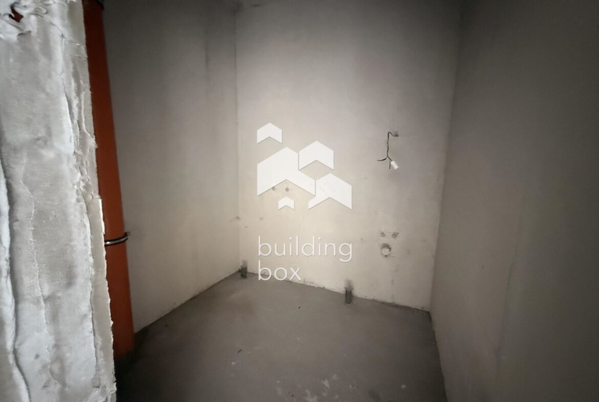 Двустаен апартамтн в близост до НСА „Васил Левски“ - 0