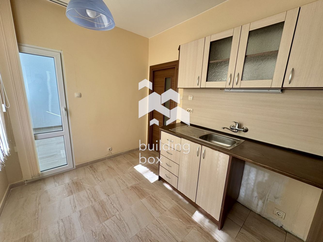 Гарсониера в Хаджи Димитър - 0