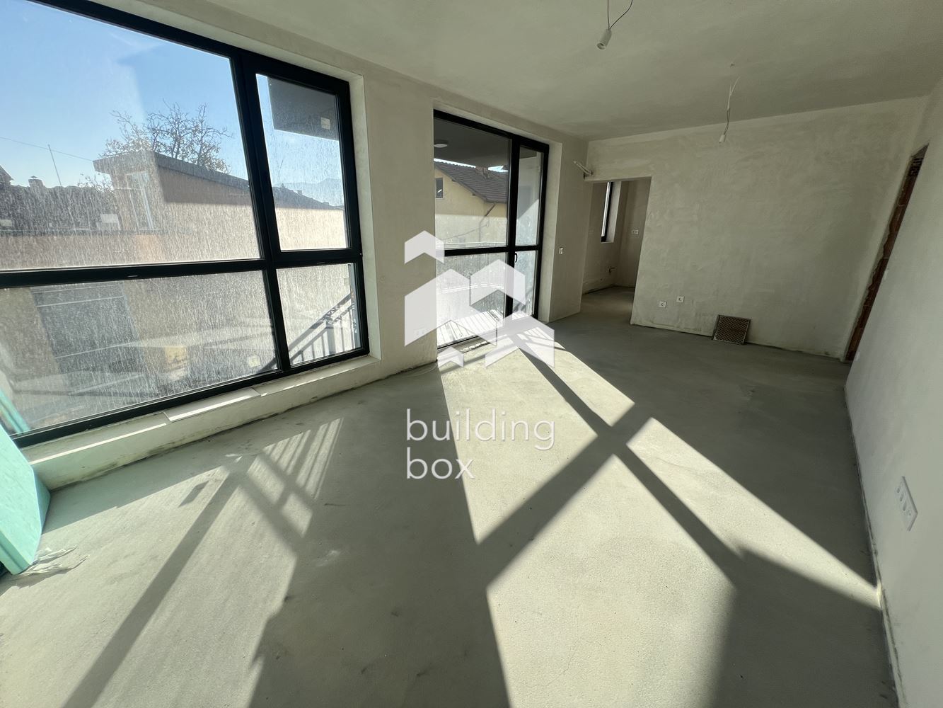 Тристаен апартамент – бул. „Ботевградско шосе“