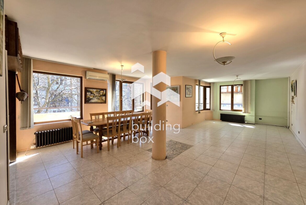 Четиристаен апартамент - кв. Витоша - 0