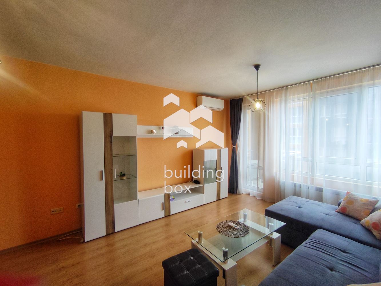 Уютен двустаен апартамент до Бизнес парк - 0