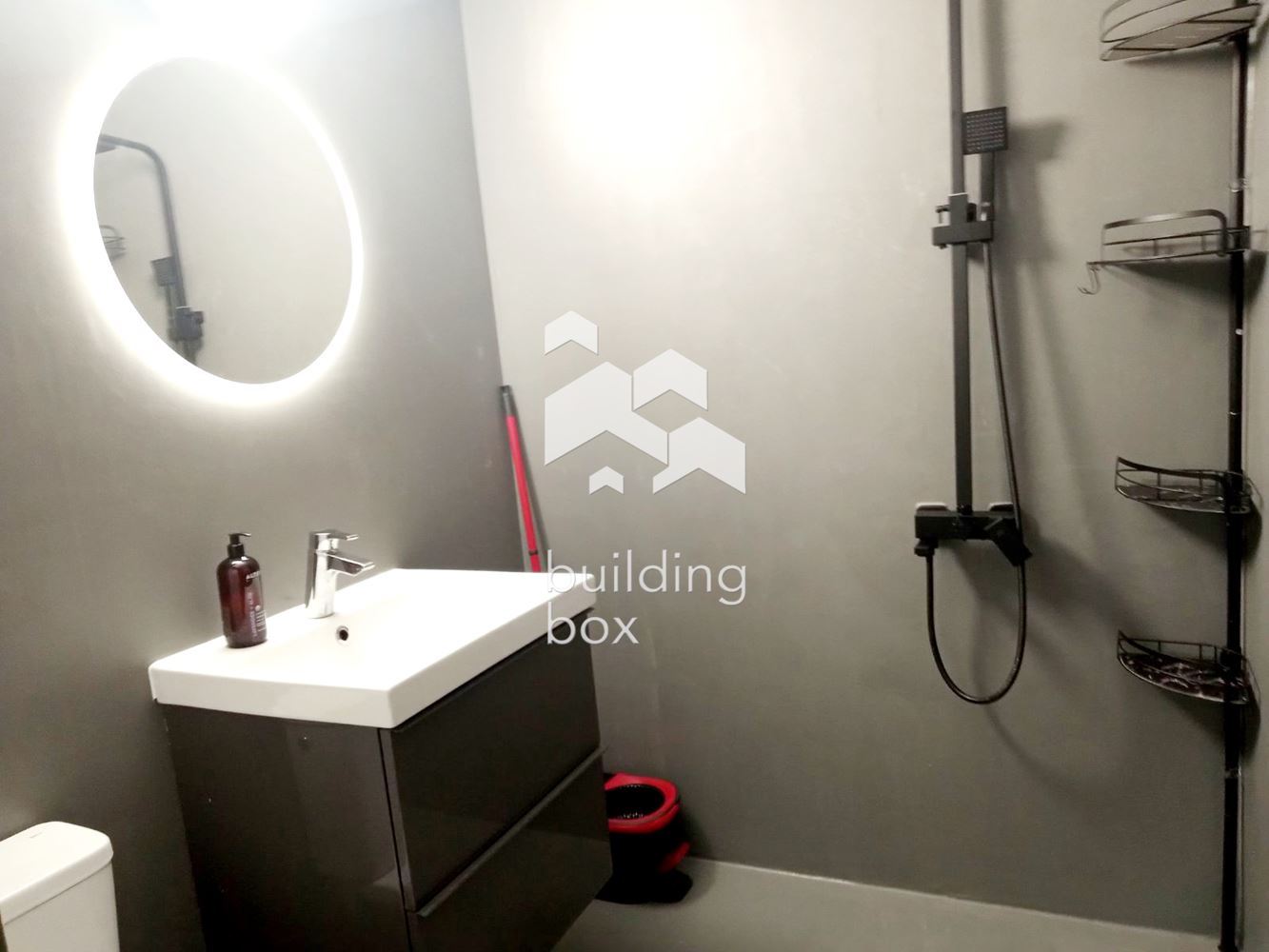 Просторен и светъл тристаен апартамент в кв. Модерно предградие - 0