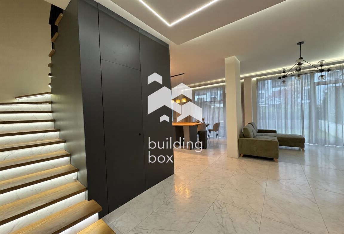 Просторен мезонет в затворен комплекс в Кръстова вада - 0