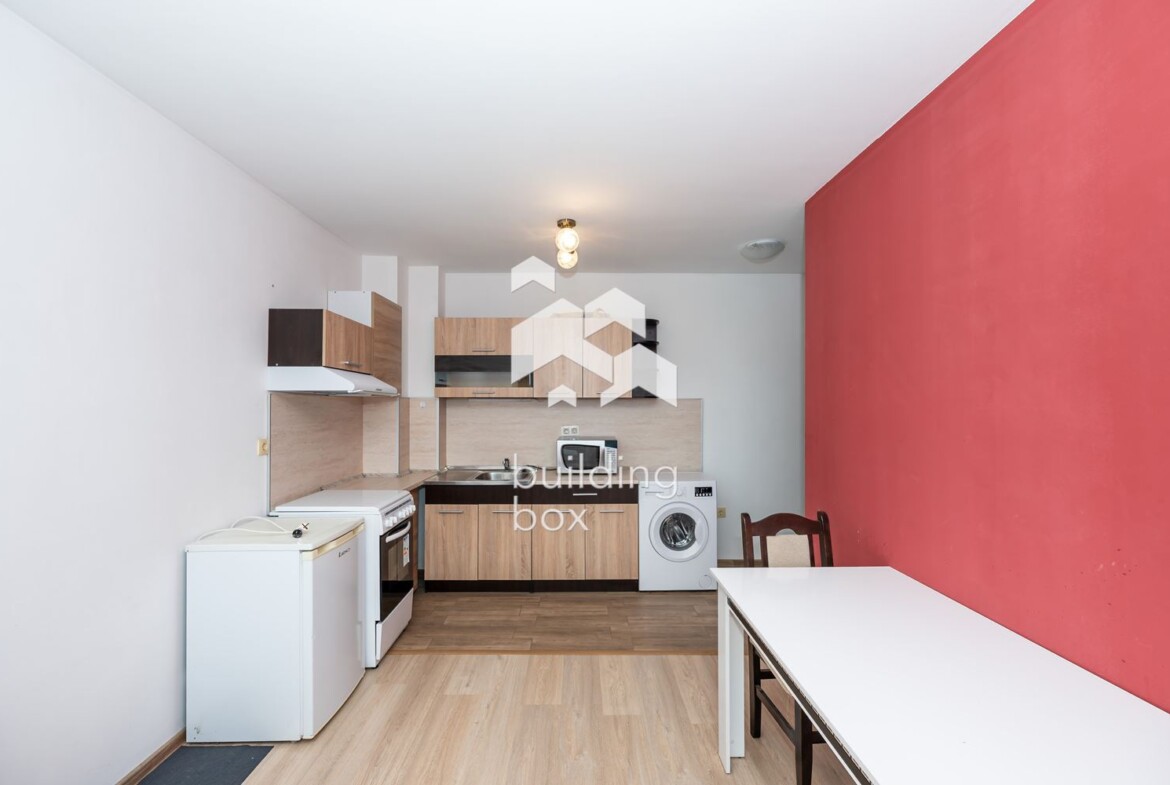 Тристаен обзаведен апартамент - 0