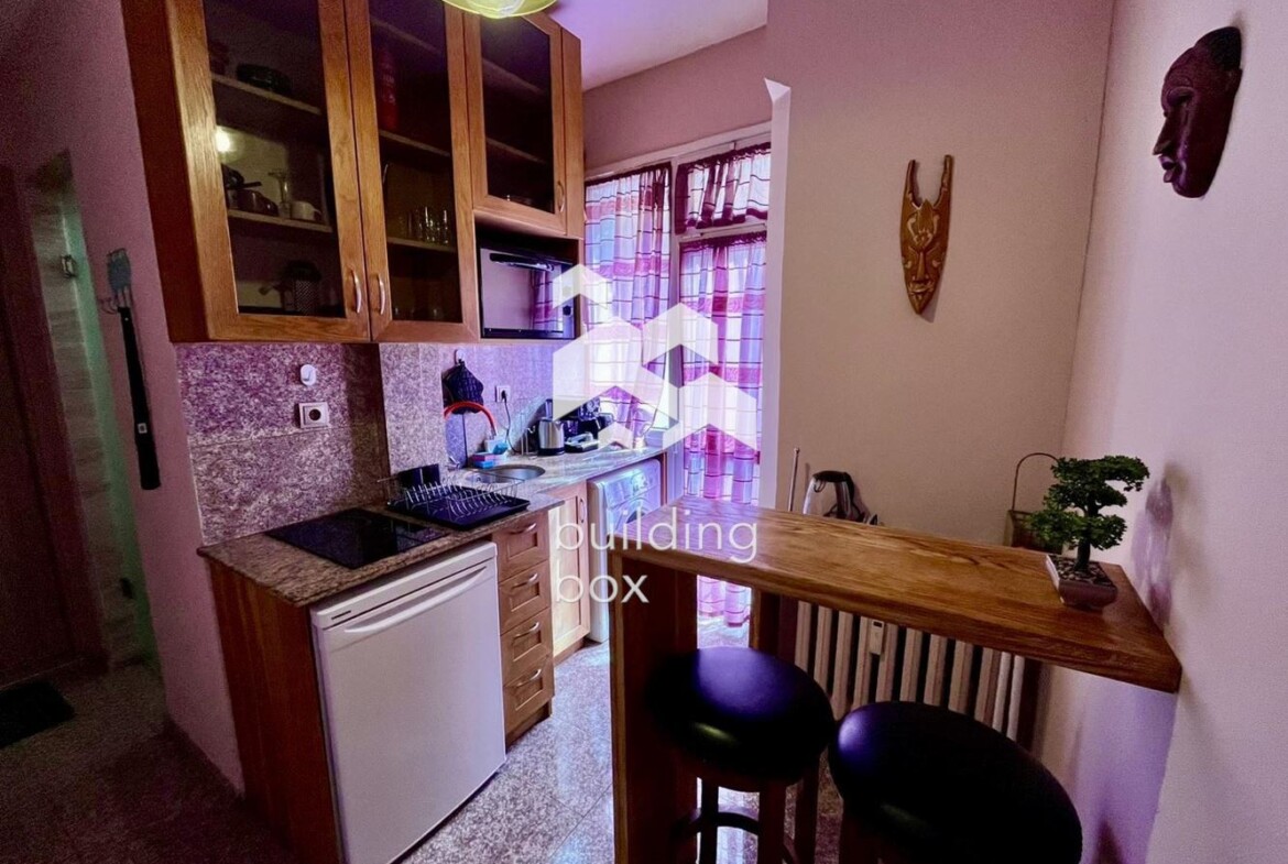 Бутиков двустаен апартамент до Петте кьошета. - 0