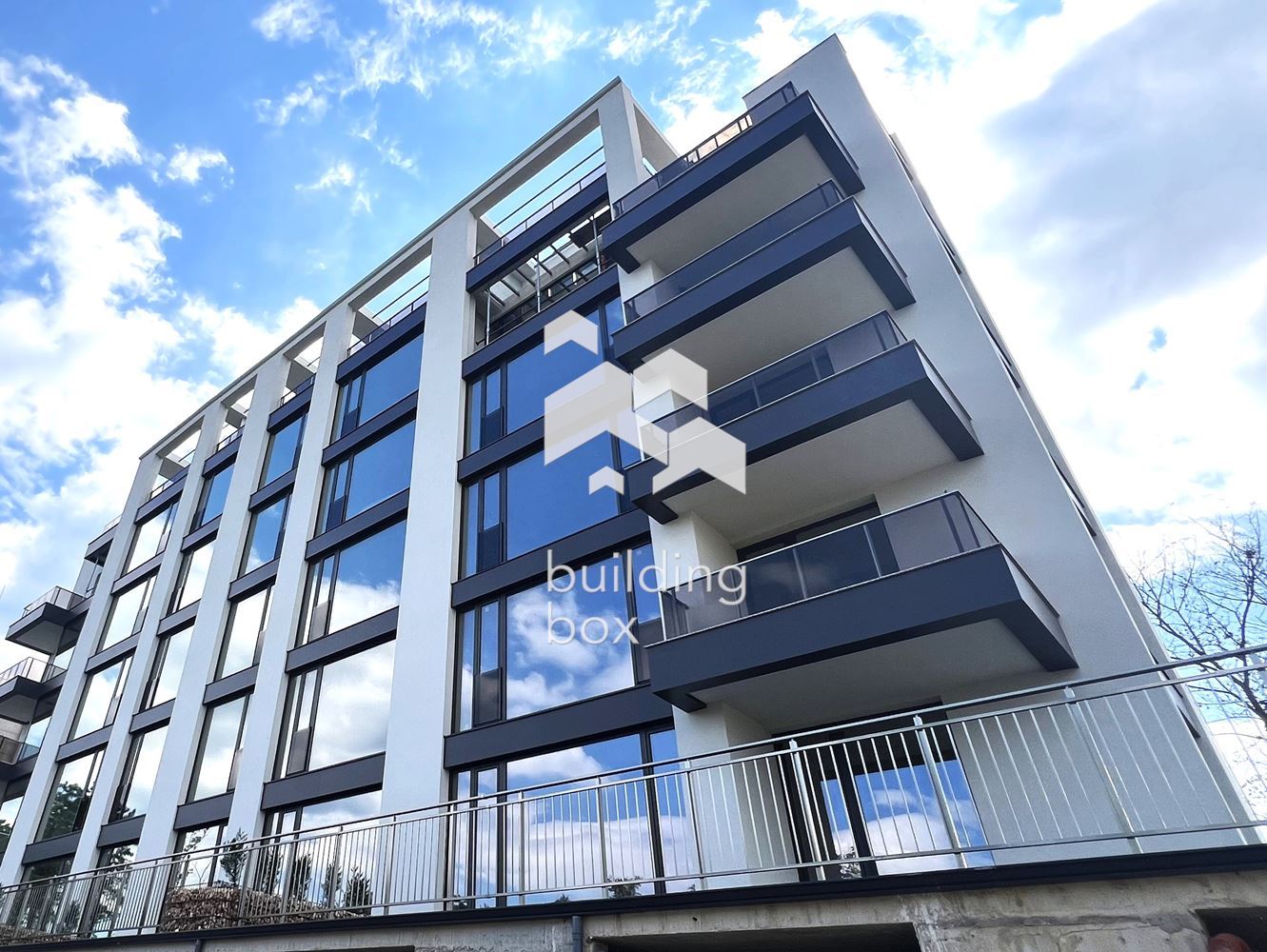 Тристаен апартамент с Морска Панорама