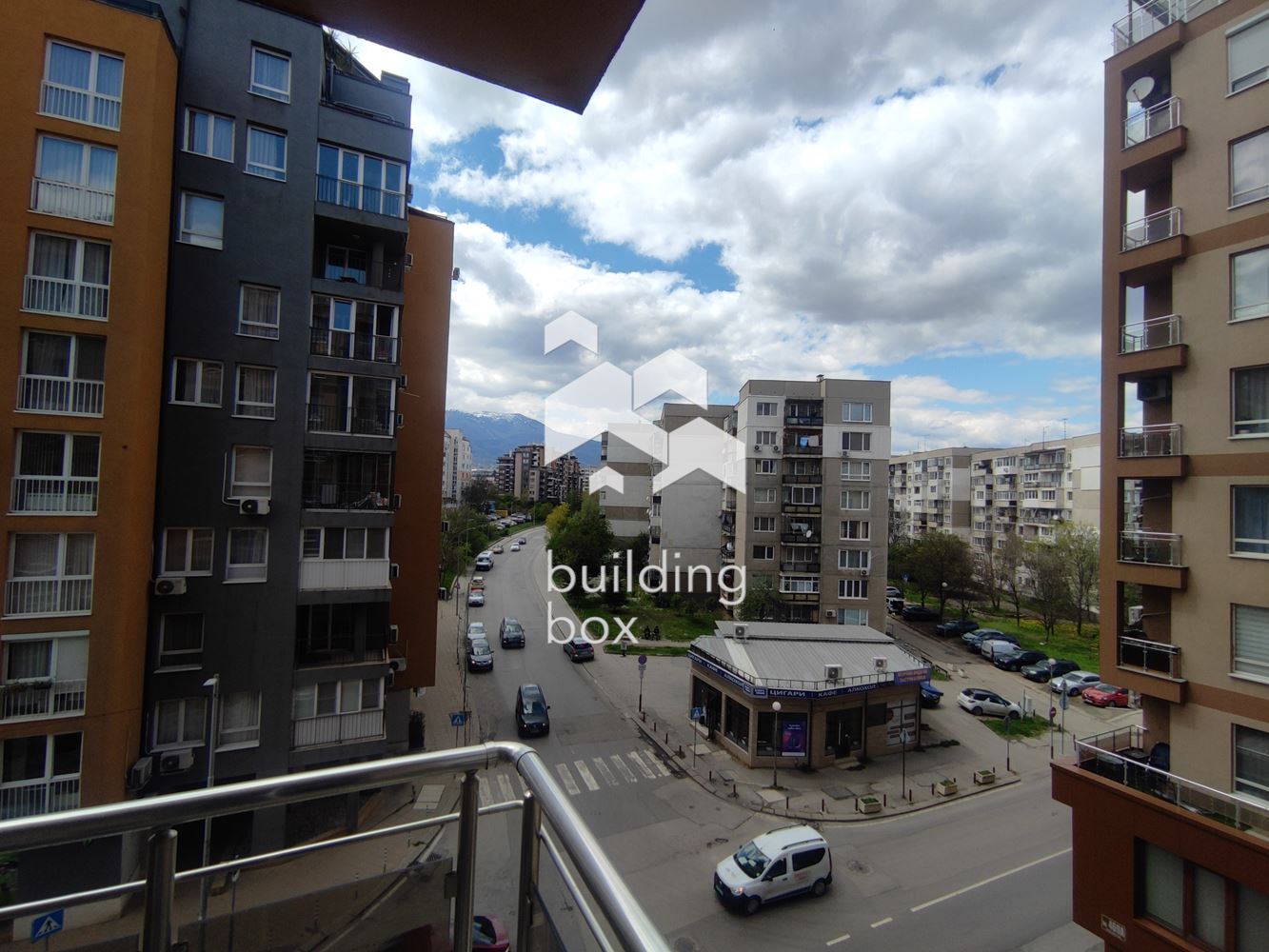 Уютен двустаен апартамент до Бизнес парк - 0