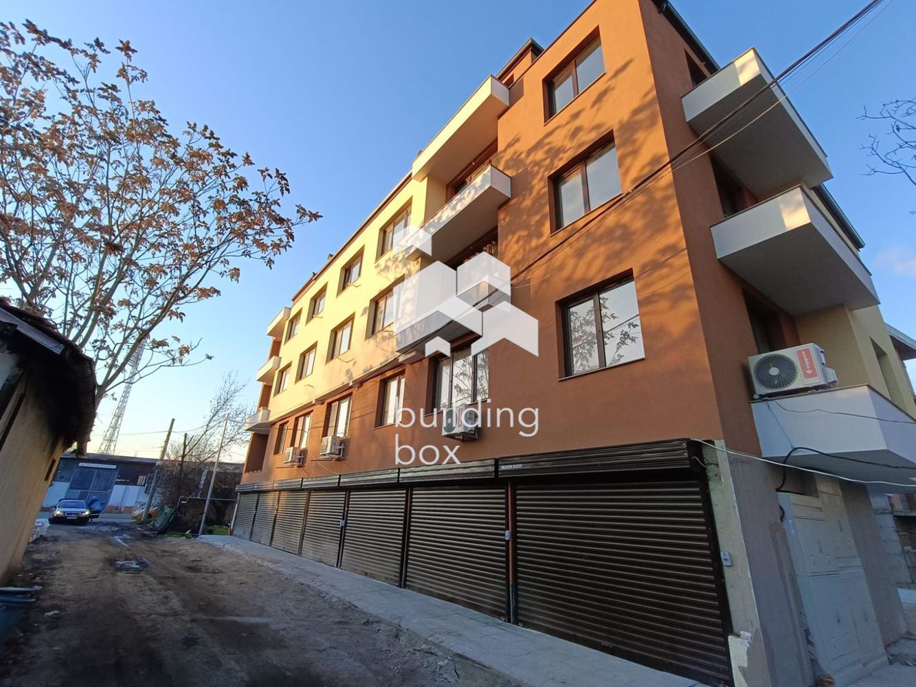 Апартамент с 3 спални – ж.к. Сухата река