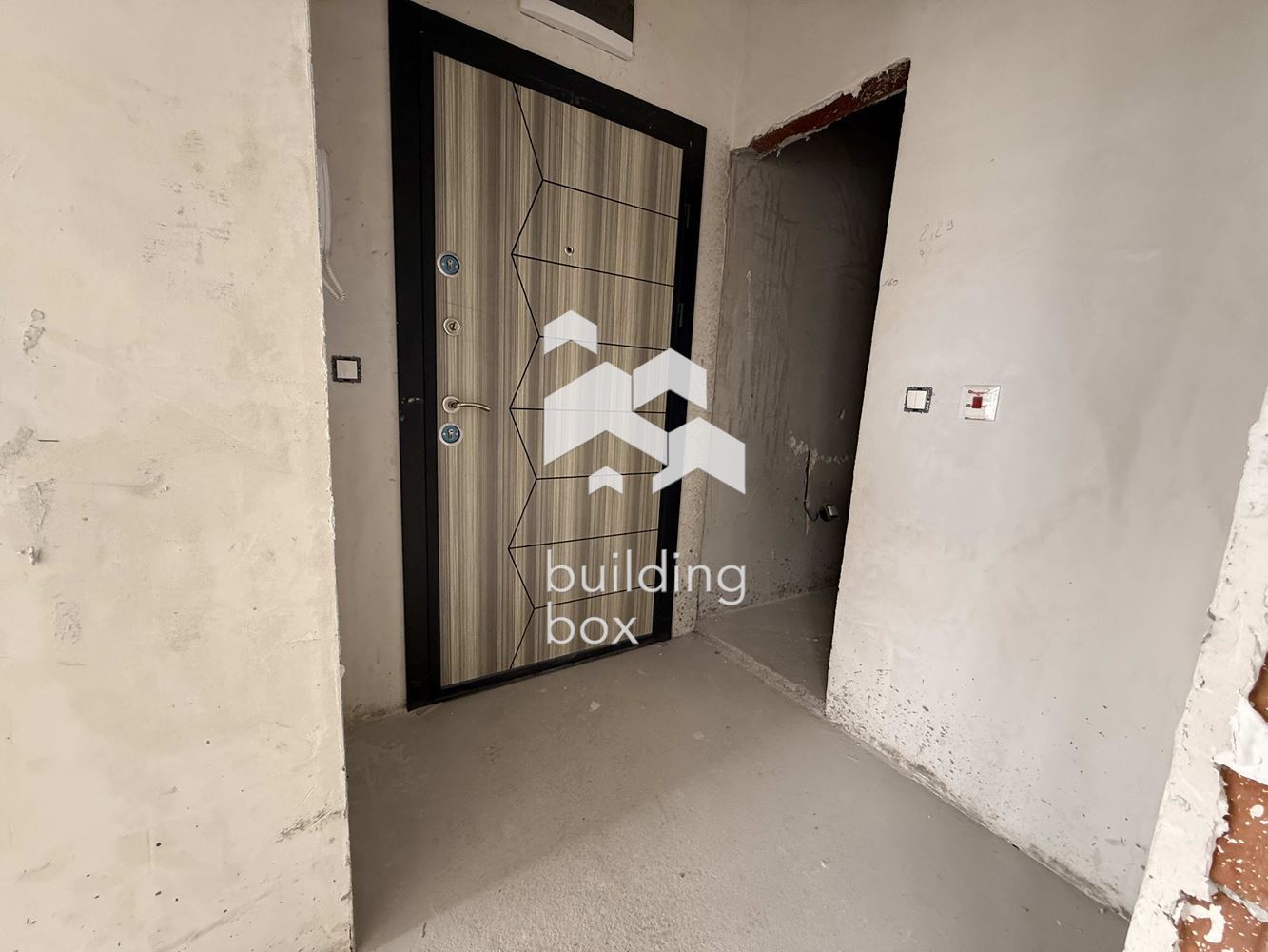 Двустаен апартамент - кв. Малинова долина - 0