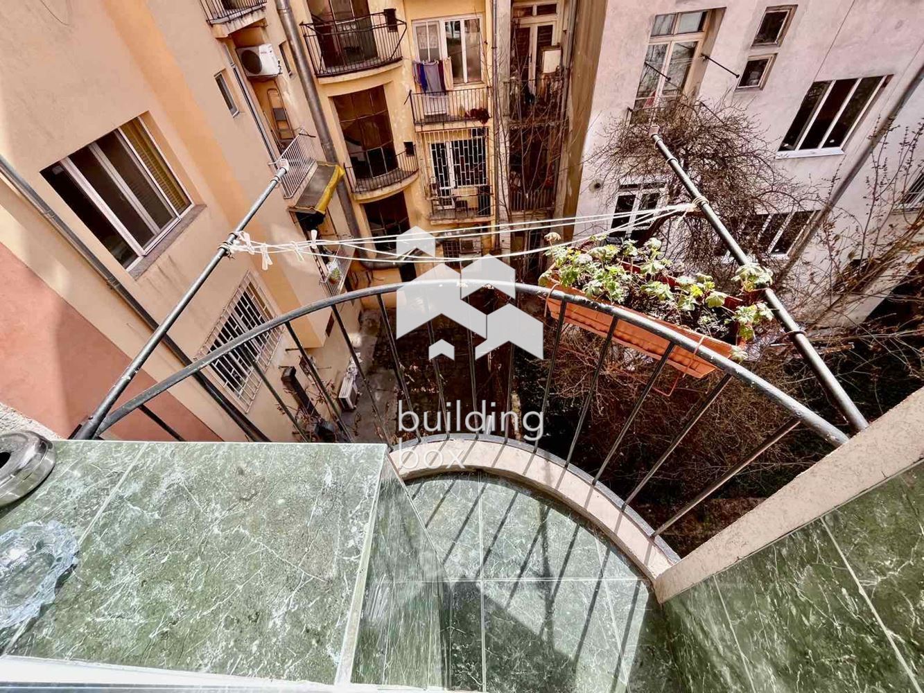 Бутиков двустаен апартамент до Петте кьошета. - 0