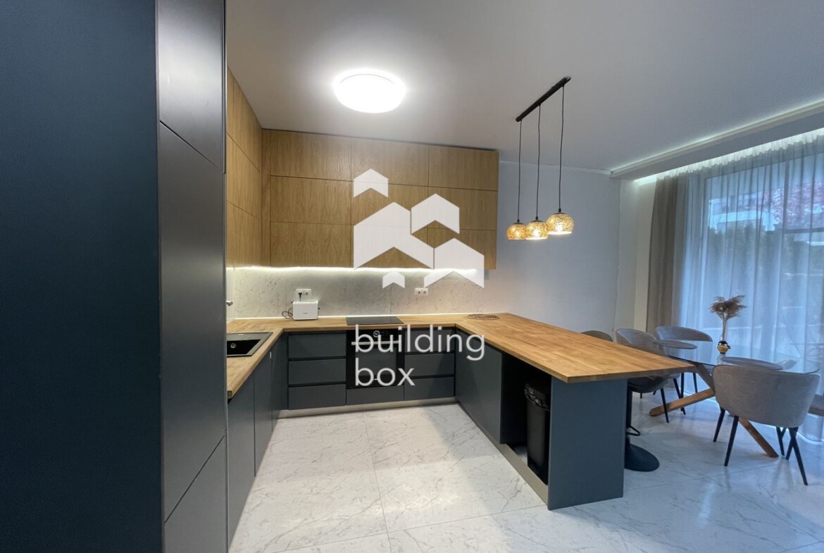 Просторен мезонет в затворен комплекс в Кръстова вада - 0