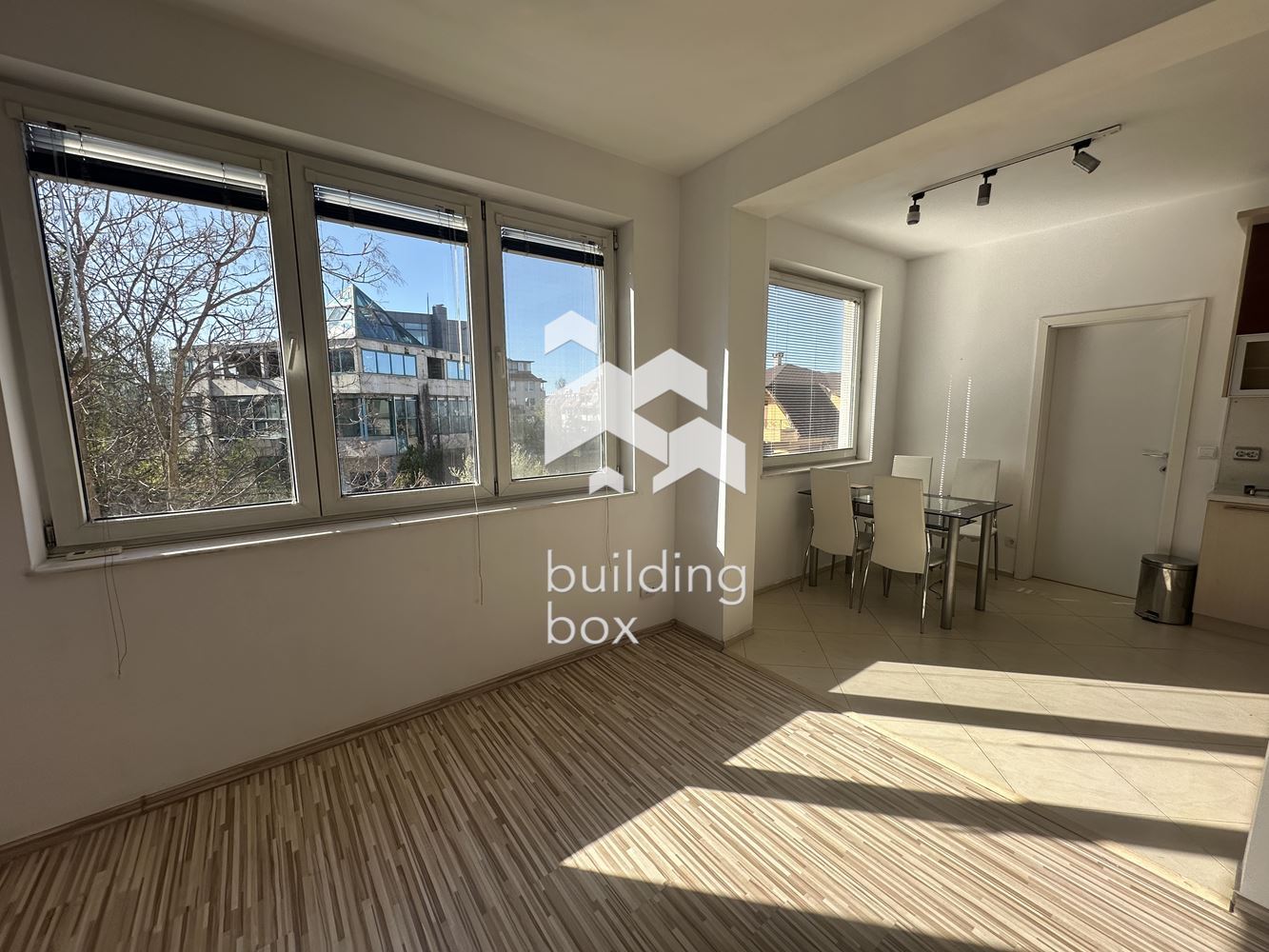 Тристаен апартамент в Манастирски ливади - 0