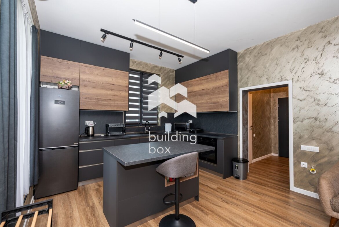 Обзаведена къща в град Пловдив - 0