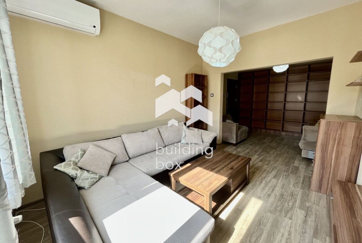 Двустаен апартамент в историческия център на столицата - 0