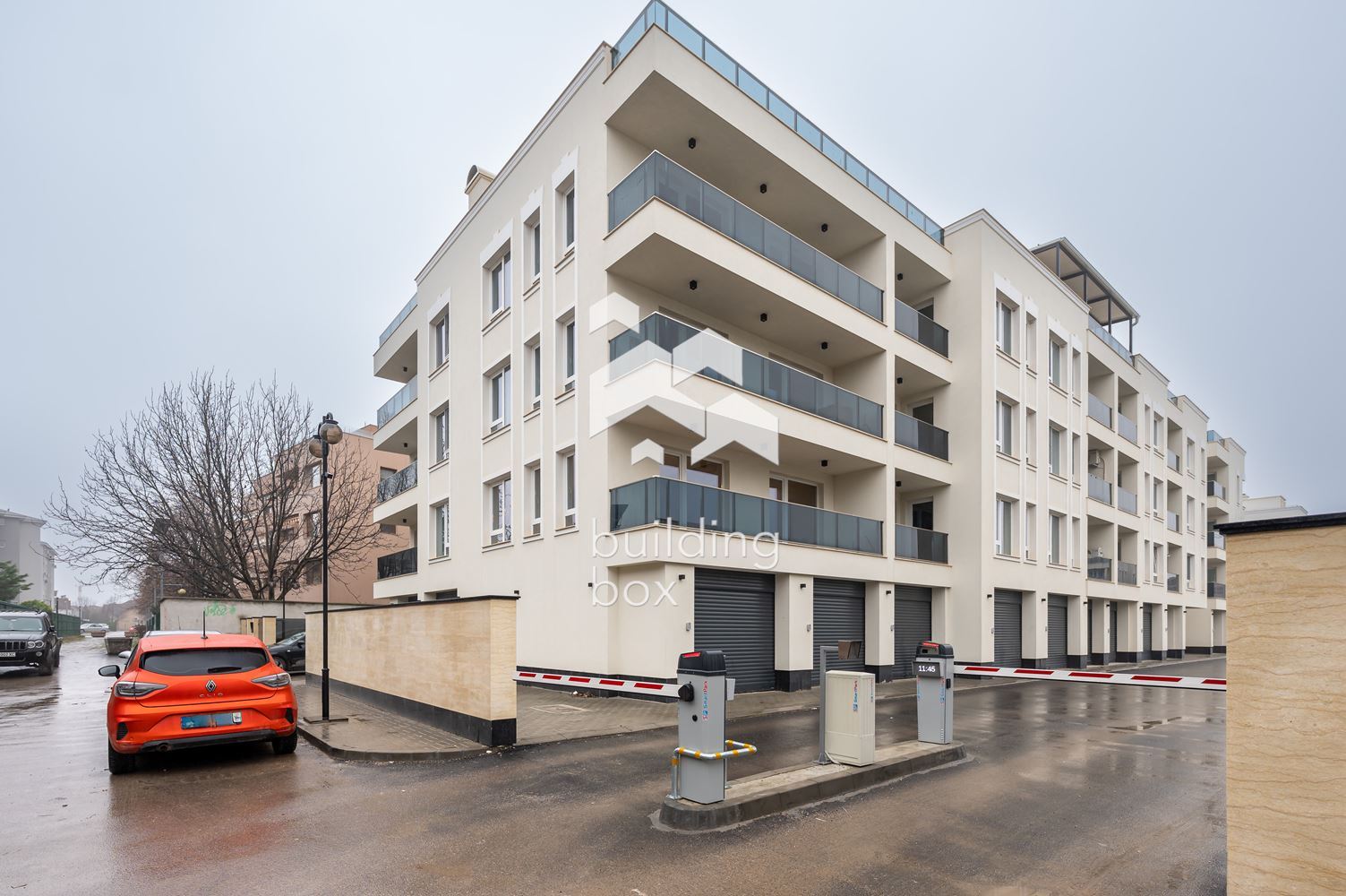 Двустаен апартамент завършен "ДО КЛЮЧ" в кв. Остромила - 0