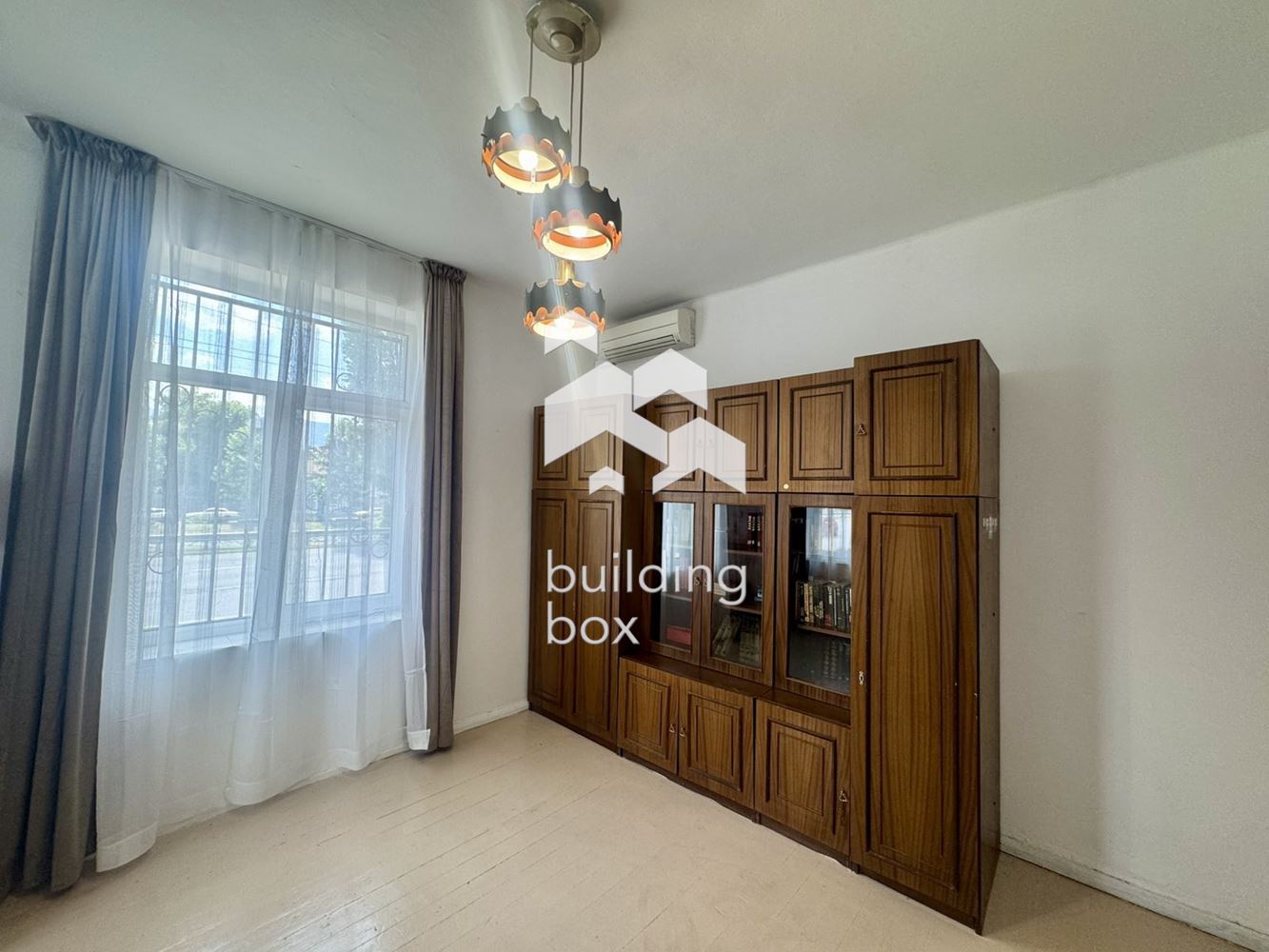 Тристаен апартамент на бул. Сливница - 0