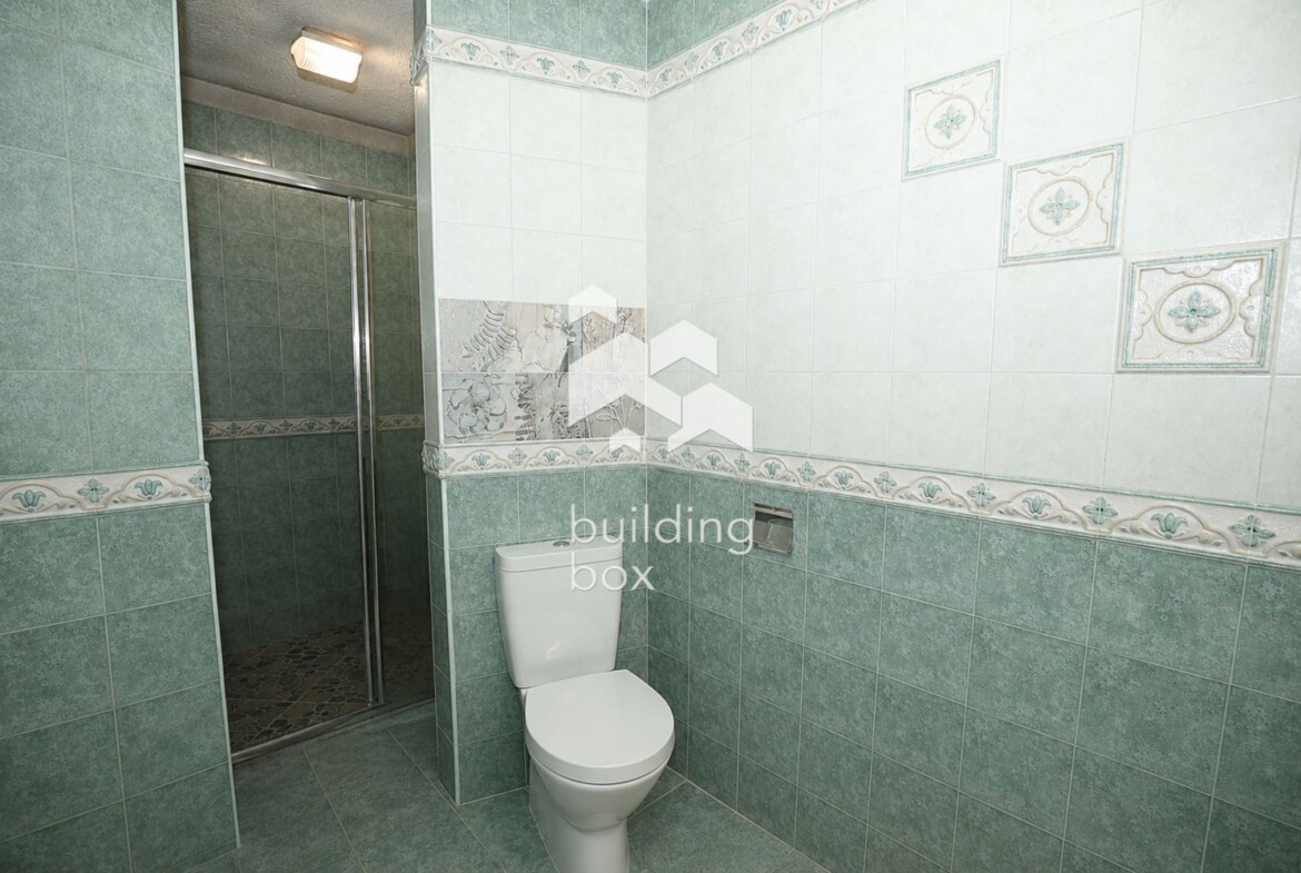 Продава тристаен апартамент в кв. Манастирски ливади - запад - 0