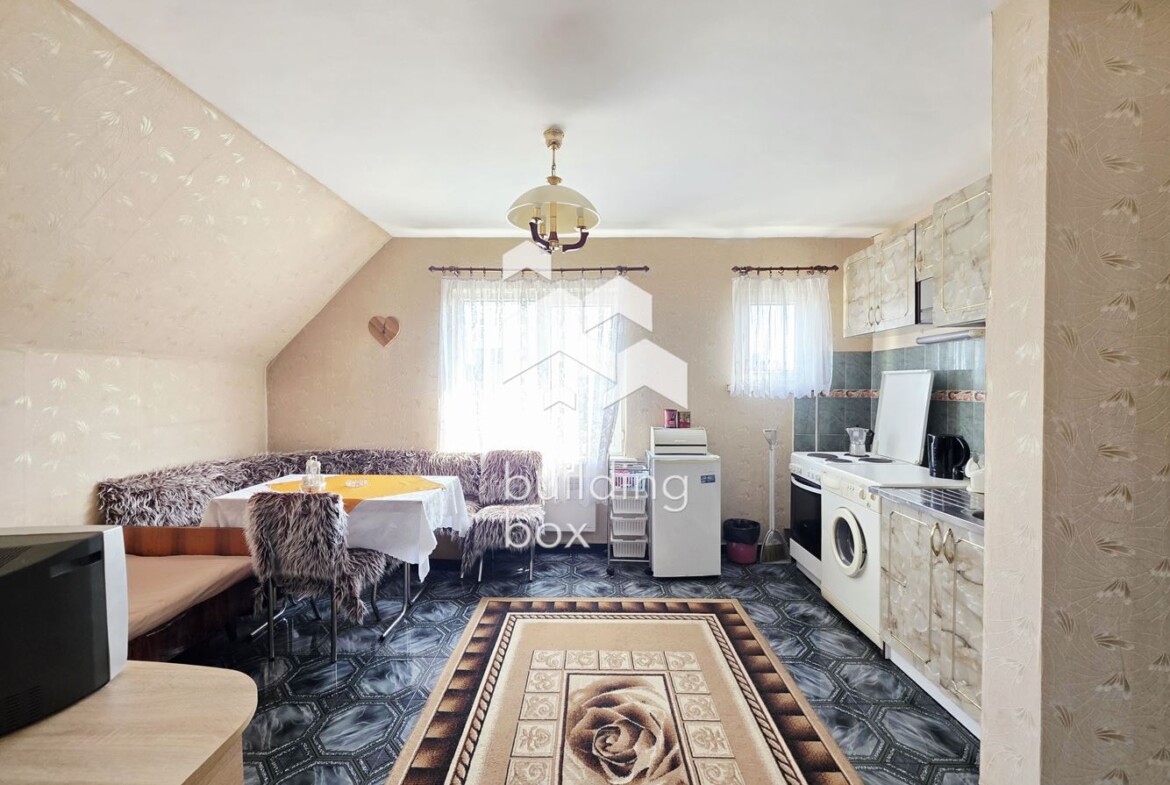 Двустаен апартамент - кв. Триъгълника - 0